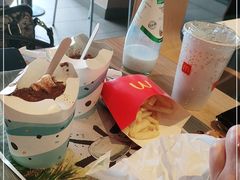 -麦当劳(百荣世贸商城店)