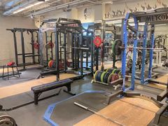 -COREFITNESS美式健身馆