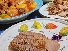 -伊带伊路新疆美食府(呼家楼店)