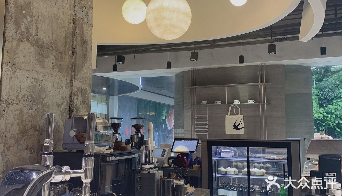 广州探店——工业风LIVSO里所