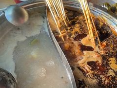 -袁记串串香(泉水轻轨站店)