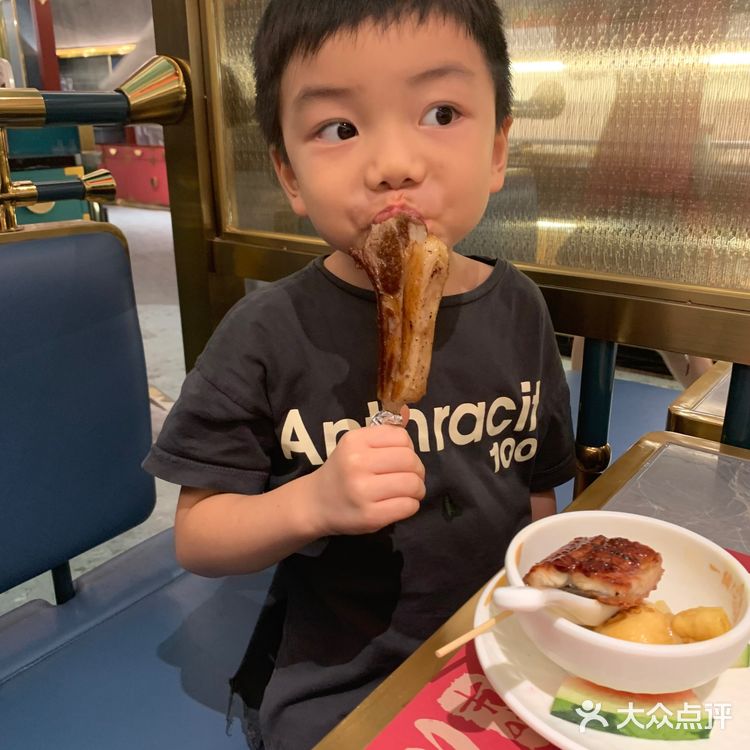 深圳终于出现了和牛寿喜锅放题天花板 一绪·和牛寿喜烧