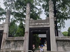 -梅村泰伯庙