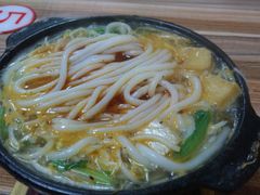 -三品阁过桥米线(万达店)