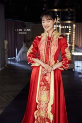 -Lady  Jane高端婚纱礼服馆
