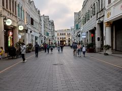 -海口骑楼小吃街