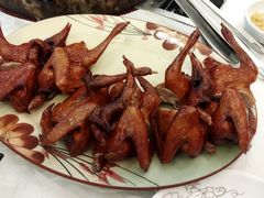 红烧乳鸽-时利和美食(东方广场店)