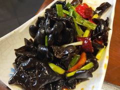 -亿诣蝎府炸酱面羊蝎子火锅(酷车小镇店)