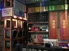 -红钳侠小龙虾·烧烤(中赢康康谷店)