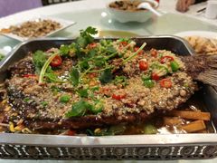 剁椒鱼头-黄家饺子东北特色菜馆(湖滨商业街店)