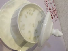 iphone_upload_pic-蜜糖甜品铺(朝一村民公寓店)