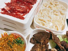 -八合里牛肉火锅(上海世茂广场店)