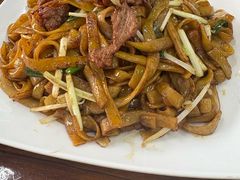干炒牛河-南记食粥坊·宵夜大排档(莲花店)