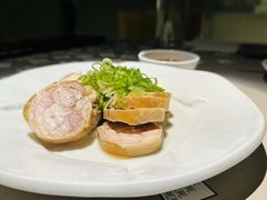 -穹六人间 people 6(岳阳路店)