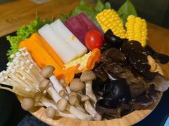 -湊湊火锅·茶憩(上海合生汇店)
