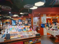 店内环境-西西弗书店&矢量咖啡(静安大悦城店)