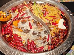 -廖掌柜·重庆鲜货火锅(上海首店)