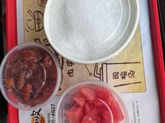 -帅小六刨冰·不一样的奶冰(总店)