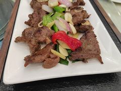 葡式煎焗牛仔骨-麦园农庄·西江河鲜