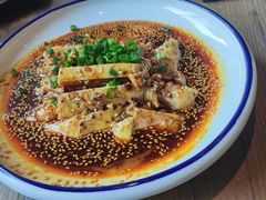 -临界音乐酒馆·小龙虾·江湖菜(华熙LIVE·鱼洞店)