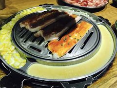 -青瓦炭韩潮烤肉(花园道店)