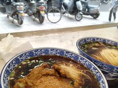 -伟记奥面馆(养育巷店)