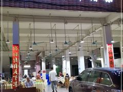 门面-标记美食新鲜猪杂(兴南大道店)
