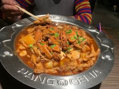 -胖哥俩肉蟹煲(石家庄长安万达店)