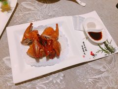 秘制红烧乳鸽-香云轩·顺德菜(香云纱园林酒店店)