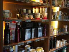 -星巴克(西藏路店)