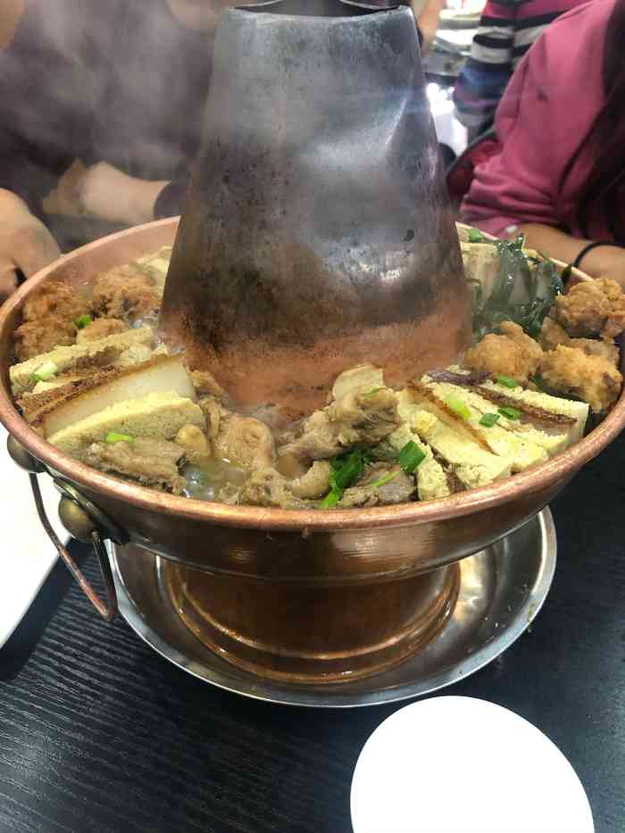 张家小馆-"晚上十点看到他家还开着,随便进去吃饭.味.