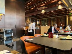 大堂-蝴蝶里·粤菜·点心(滨江龙湖店)
