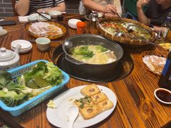-侠成水上农庄(工业大道店)