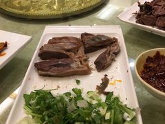 -英子补身汤(海兰路店)