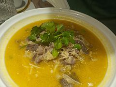 -清真·卡德尔大叔新疆主题餐厅(龙汇路店)