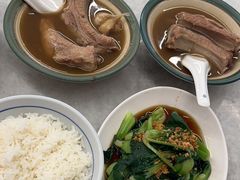 -黄亚细肉骨茶(仰光路店)