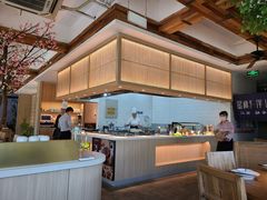 自助取餐区-蜜桃餐厅·伴山(湖滨商业街店)