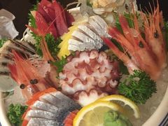 -千鹤日本料理(穿山路店)