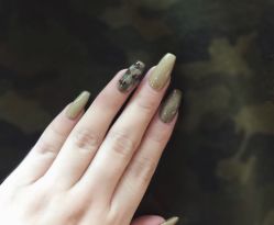 -Pink You美甲美睫纹绣定制中心