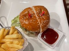-上海锦江汤臣洲际大酒店柒酒廊