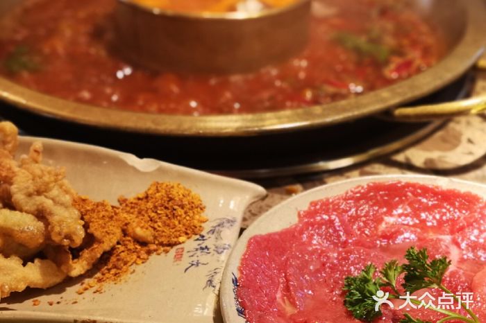 小龙坎老火锅图片