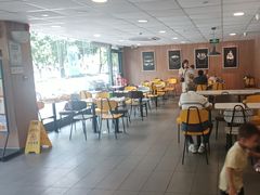 -麦当劳(湛江大厦店)