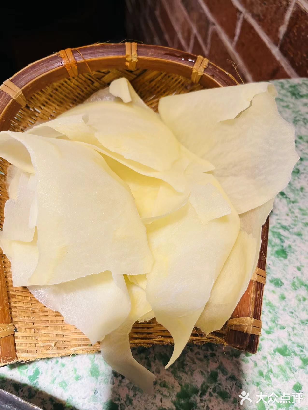 探店 | 鸿姐老火锅（静安店）