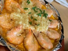 蒜蓉铁板虾-关东小磨东北菜(上海长风大悦城店)