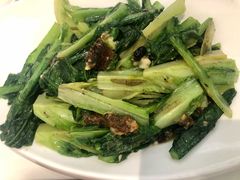 豆豉鲮鱼炒油麦菜-至潮餐厅精致粤菜·活鲈鱼·走地鸡(珠江新城店)