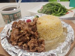 -明记港式烧腊茶餐厅(下沙店)