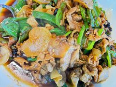 -霸蛮湖南菜·牛肉粉(荣京西街店)