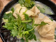 油豆腐牛肉粉丝汤（咖喱）-小杨生煎(萧山机场店)