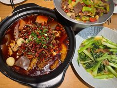 -嫩芽 ·地道重庆菜(十八梯露台夜景店)