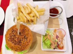 -遇见西木美式餐厅(体育路店)